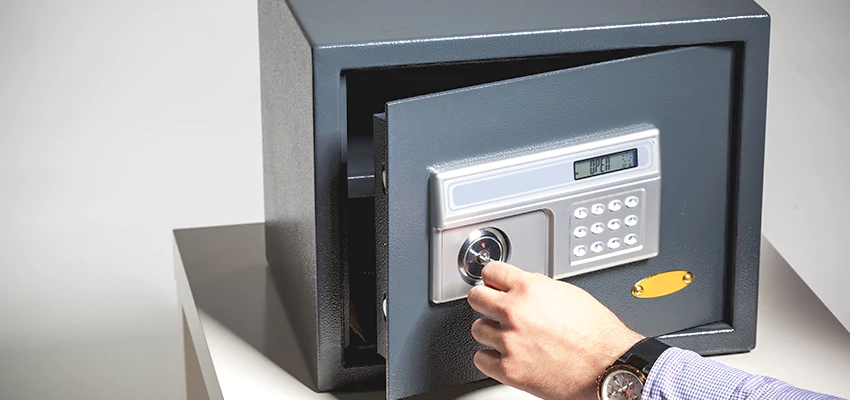 Jewelry Safe Unlocking Service in Sebastopol, California