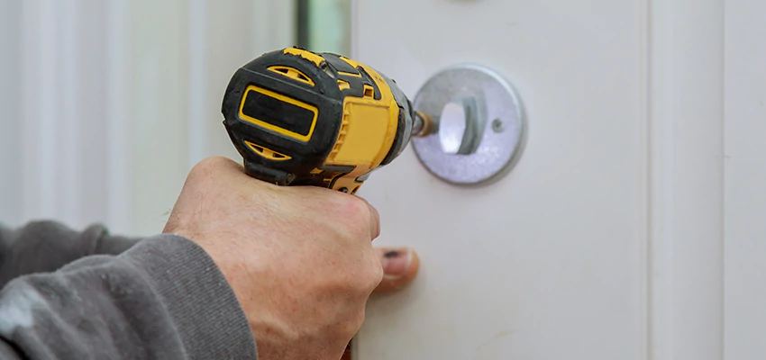 Street Locksmith For Smart Lock Repair in Sebastopol, CA